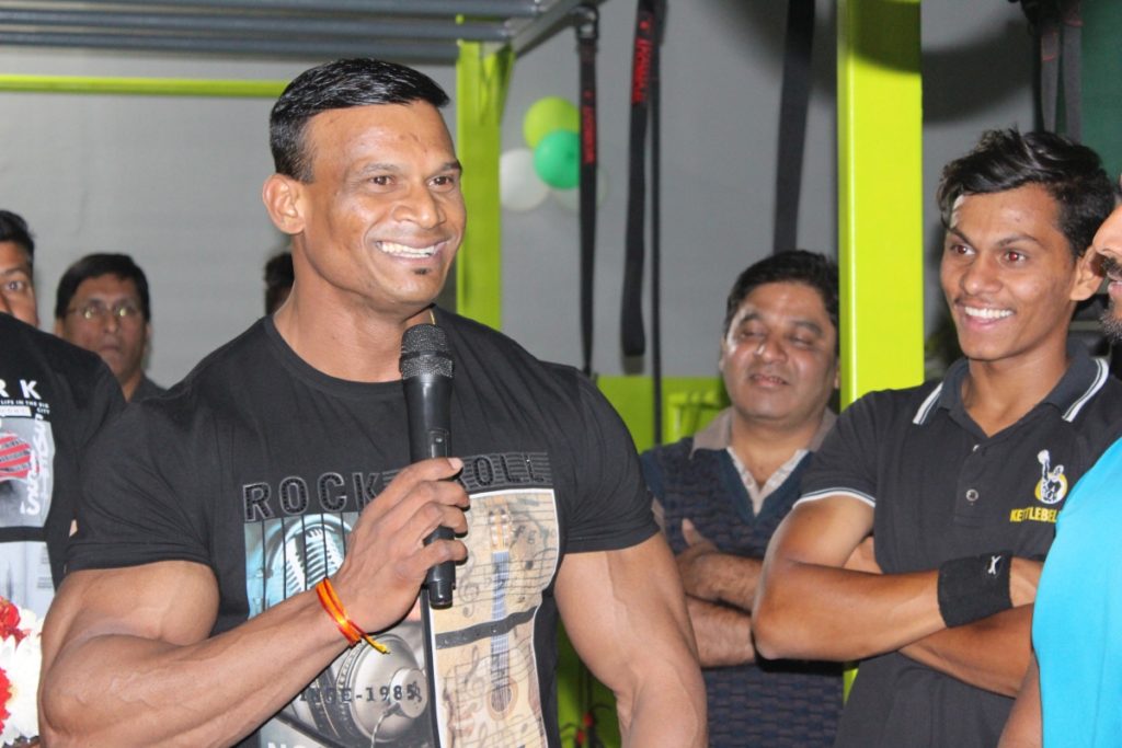 Isst basketball league 2013 actor rahul solapurkar