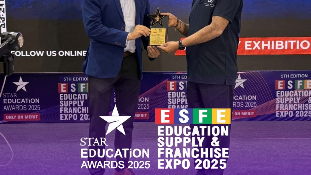 It’s raining awards at ISST🏆Proud moment as our Director, Dr. Vipul Lunawat, is honoured with t (5)